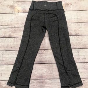 ❤️🌞Lululemon crop herringbone legging sz.2